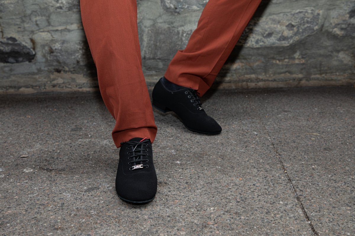 Thornton Men's Dance Shoes in Breathable Canvas with Suede Sole, 1 Inch Heel and Cushioning for Comfort in All Dance Styles